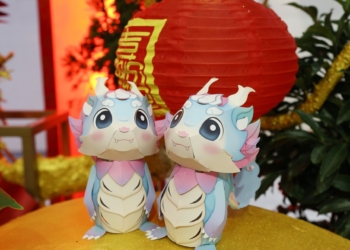 ▲造型俏萌的「寶寶龍」小提燈十分討喜，將在2月20日起限量發送。(圖/嘉義市政府提供)