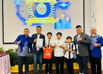 ▲嘉義市精忠國小勇奪馬來西亞2024 OZONE FOR LIFE環境倡議暨實物創作國際競賽第二名。(圖/嘉義市政府提供)