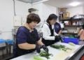 ▲德興魯肉飯店透過職務再設計，打造青銀共好職場。（圖/雲林縣政府提供）