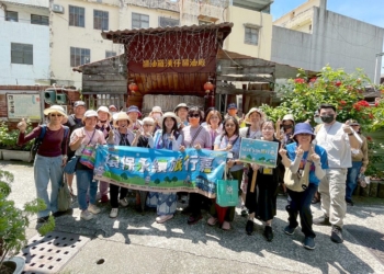 ▲嘉義市政府響應建城320+1紀念，推出「永續旅行嘉」系列走讀場場爆滿。(圖/嘉義市政府提供)