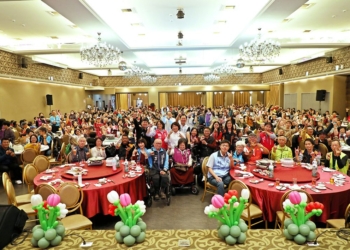 ▲各身心障礙福利團體今(14)日齊聚於「身心障礙人士歲末聯歡活動」,十分熱鬧。(圖/嘉義市政府提供)