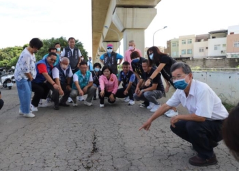 ▲縣府自籌經費改善土庫鎮石廟里高鐵橋下道路。(圖/雲林縣政府提供)