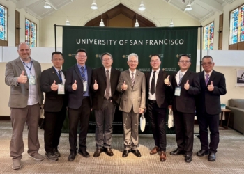 ▲由教育處處長郭添財率領的嘉義市交流團前往美國進行國際教育交流。(圖/嘉義市政府提供)