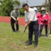 ▲縣長翁章梁為114年長青盃長青槌球邀請賽開球。（圖/嘉義縣政府提供）