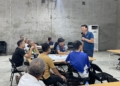 ▲國本學堂舉辦「邁向省工管理：果樹智慧灌溉工作坊」，協助農友走向專業化及科技化。(圖/嘉義縣政府提供)