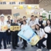 ▲市長黃敏惠(中)攜手15家嘉市好店業者於「2024台北國際食品展」中吸引目光。(圖/嘉義市政府提供)
