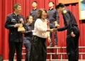 ▲嘉義市長黃敏惠親自表揚績優警民力，感謝扮演守護社會安定重要角色。(圖/嘉義市政府提供)