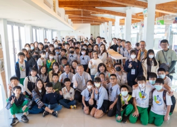 ▲展覽分享會上邀集五校學子們共同享受值得引以為傲的成就。(圖/嘉義市政府提供)