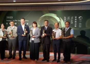 ▲嘉義市政府團隊在「建築園冶獎」成果豐碩，榮獲九項殊榮肯定。(圖/嘉義市政府提供)