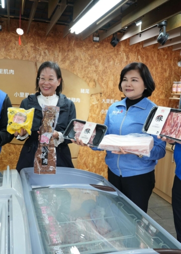 ▲雲饗豬品質優，好吃又健康，縣長張麗善請民眾多採購做為年菜食材。(圖/雲林縣政府提供)