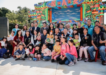 ▲長義閣掌中劇團舉辦工藝分享會，推動文化發展。(圖/嘉義縣政府提供)