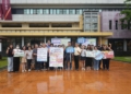 ▲雲林縣府團隊與志工共同宣導求職防騙與環境法令，守護青年安全。（圖/雲林縣政府提供）