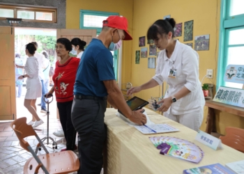 ▲10月15日起，每週三下午中國醫藥大學北港附醫於蕃薯會社醫療所提供門診服務。(圖/雲林縣政府提供)