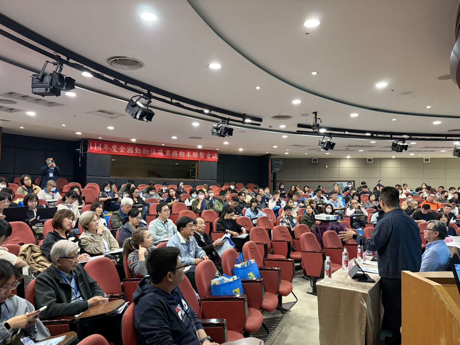 ▲「114年全國動物保護業務期末聯繫會議」邀集全國各縣市動物保護主管機關、動物保護團體協會及學術研究單位共同參與。(圖/雲林縣政府提供)