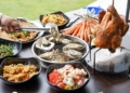 ▲東石著名的烤蚵吃到飽，是家族聚餐好選擇。（圖/嘉義縣政府提供）