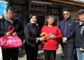 ▲縣長張麗善贈送李家母子入新厝賀禮。(圖/雲林縣政府提供)