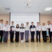 ▲嘉義縣政府與11個單位共同簽署「復育阿里山油菊推廣合作意向書」。（圖/嘉義縣政府提供）