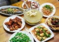 ▲出示圖卡即享來店用餐優惠。（圖/嘉義縣政府提供）