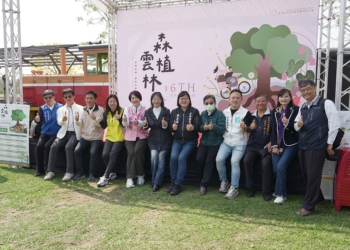 ▲副縣長謝淑亞等人為參賽社區加油打氣。（圖/雲林縣政府提供）