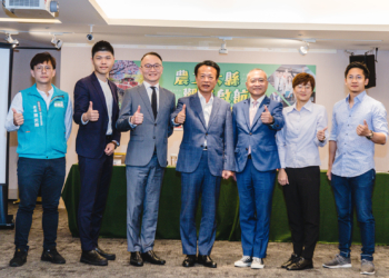 ▲嘉義縣政府與1111人力銀行合辦「農工大縣觀光啟航-人才前進嘉義調查」，結果顯示7成3上班族有意南遷。(圖/嘉義縣政府提供)