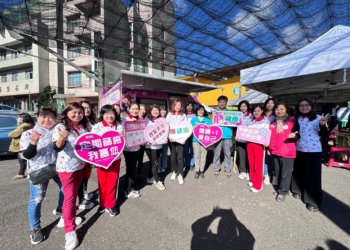 ▲嘉義皇家扶輪社參與3+1行動醫療志工，守護婦女健康。（圖/嘉義縣政府提供）