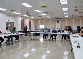 ▲張麗善縣長於社會救助金委員會議上致詞，感謝委員們審議辛勞。（圖/雲林縣政府提供）