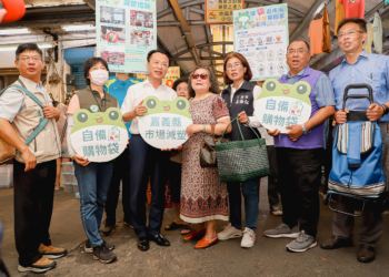 ▲嘉義縣推廣減塑行動，舉辦自備購物袋換好禮活動。（圖/嘉義縣政府提供）