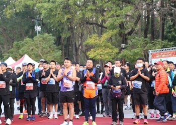▲全國各地好手們各個於起跑線上抱著虔誠的心蓄勢待發。(圖/嘉義市政府提供)