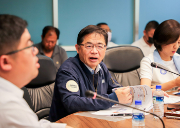 ▲嘉義縣召開交通建設計畫會議，交通部長李孟諺親自出席。（圖/嘉義縣政府提供）