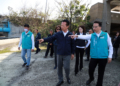 ▲縣長翁章梁等人至副瀨漁港實勘。（圖/嘉義縣政府提供）