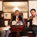 ▲嘉義縣長翁章梁接受日本九州地區重要媒體「西日本新聞」專訪。（圖/嘉義縣政府提供）
