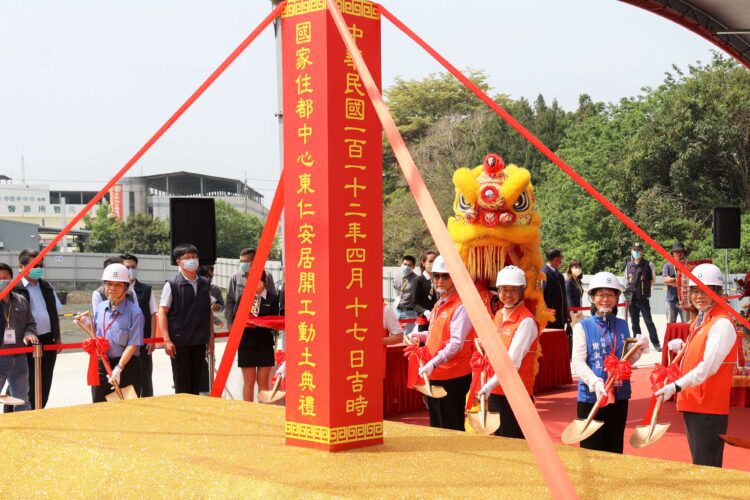 ▲雲林縣第二棟社會住宅虎尾「東仁安居」今動土，新建400戶預計116年完工。(圖/雲林縣政府提供)