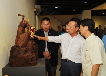 ▲「百工風華 諸羅獻藝」展覽，集結81位傑出工藝師的卓越作品。 （圖/嘉義縣政府提供）