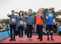 ▲縣長翁章梁與國立故宮博物院長蕭宗煌等人，為參賽選手加油打氣。(圖/嘉義縣政府提供)