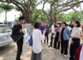 ▲縣長張麗善感謝鈺齊國際集團董事長林文智先生與總經理廖芳祝女士捐贈行動醫療車。(圖/雲林縣政府提供)