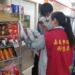 ▲嘉市衛生局人員即刻針對轄內各販售場域展開全面稽查，為市民朋友守護食品安全。(圖/嘉義市政府提供)