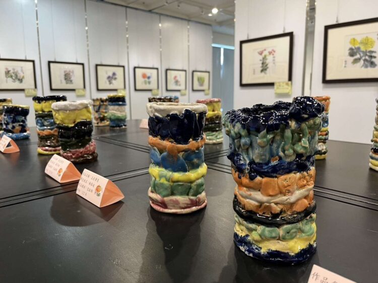 ▲明德國小「明德藝滿乾坤繪滿堂」展覽 即日起至4/26北港文化中心展出。(圖/雲林縣政府提供)