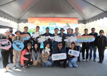 ▲「台糖八十周年台英共鳴交流慶典」為「台英友好列車」揭牌。（圖/嘉義縣政府提供）