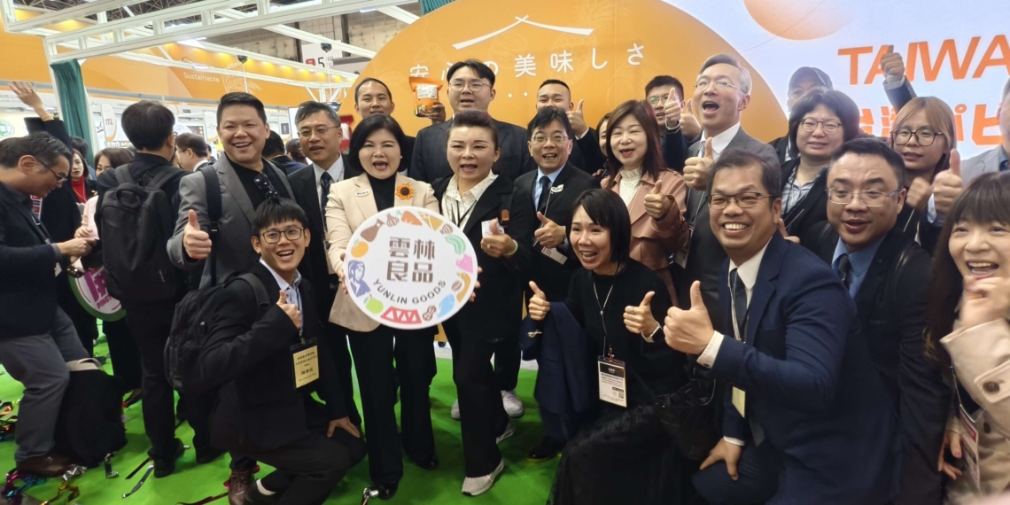 ▲雲林縣長張麗善領隊進軍日本市場，10餘家業者全卯足了勁，希望成功開拓國際市場，業績加倍成長。（圖/雲林縣政府提供）