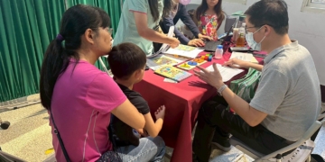 ▲兒童發展篩檢服務，協助家長及早掌握孩子發展狀況。（圖/嘉義縣政府提供）