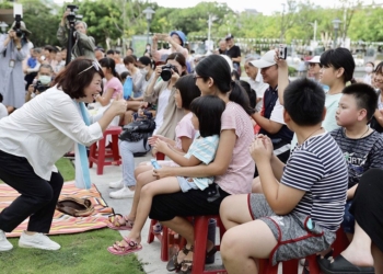 ▲市長黃敏惠邀請民眾千萬別錯過「建城320+1嘉義藝術節」。(圖/嘉義市政府提供)