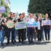 ▲縣長翁章梁等人率隊踩街，宣導家庭暴力安全網。（圖/嘉義縣政府提供）