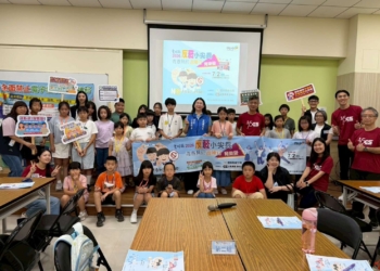 ▲反菸小尖兵育樂營學員宣導共同展現拒菸決心。（圖/雲林縣政府提供）