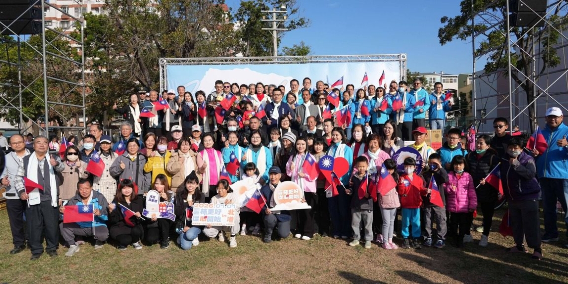 ▲「2026年雲林縣元旦升旗活動」在北港鎮北辰國民小學舉行，逾2,000名民眾齊聚迎接新年。（圖／雲林縣政府提供）