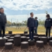 ▲嘉義長庚醫院中央公園竣工開放，縣長翁章梁等人前往視察。（圖/嘉義縣政府提供）