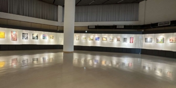 雲林縣遠景發展協會邀集國內外50位藝術家作品，於文化觀光處展覽館展出「2025『雲林藝起幸福』亞洲國際藝術交流展」。(圖/雲林縣政府提供)
