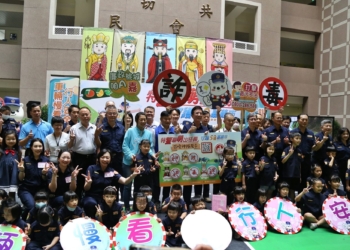 ▲「交通安全，大家一起來」活動吸引許多民眾熱烈參與。(圖/嘉義市政府提供)