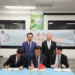 ▲亞創中心、嘉義縣稱亞創廠協會與工研院三方簽署合作框架協議書。（圖/嘉義縣政府提供）