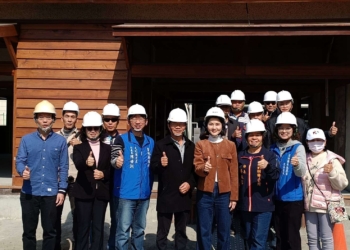 ▲雲林縣政府舉辦莿桐饒平國小舊宿舍修復再利用工程工地展,展現修復過程及未來再利用空間說明。(圖/雲林縣政府提供)