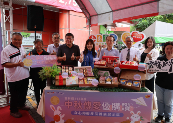 ▲雲林縣身障團體及庇護工場推出優質秋節應景產品。(圖/雲林縣政府提供)